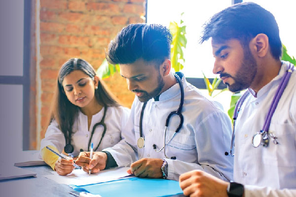 OET തയ്യാറെടുപ്പ് കോഴ്സ്  aime education